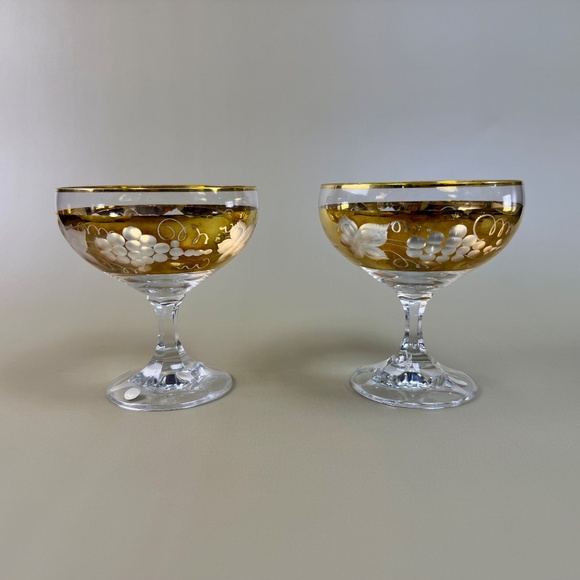 Vintage Gold Cut-to-Clear Crystal Coupes – Western Germany – Set of 2 - Picture 3 of 16
